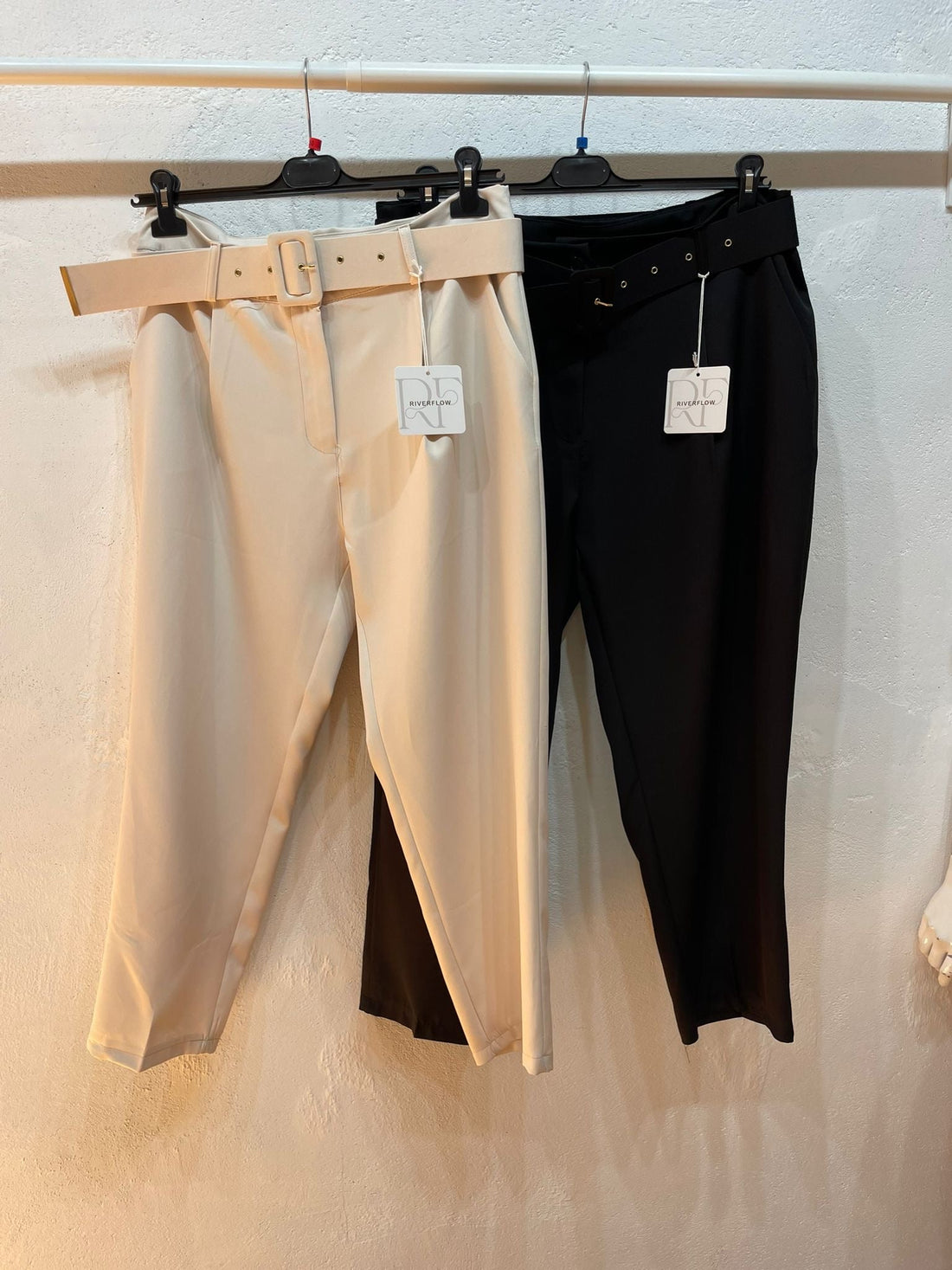 Pantaloni Kika